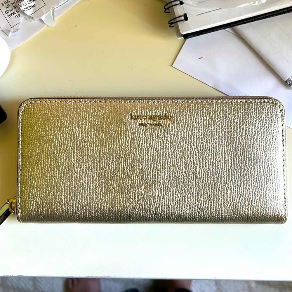 KATE SPADE sylvia slim continental wallet